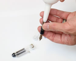 How to flush or clean an ink converter fountain pen - flush nib