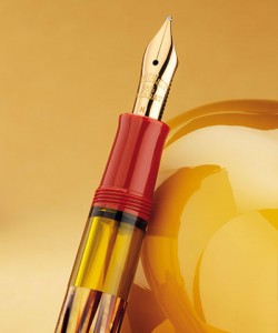Pelikan M101N Tortoise Shell Fountain Pen Nib Closeup