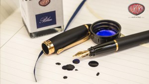 Aurora Ipsilon Satin Black with Rose Gold Trim