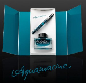 Pelikan M205 Aquamarine Pen Gift Set