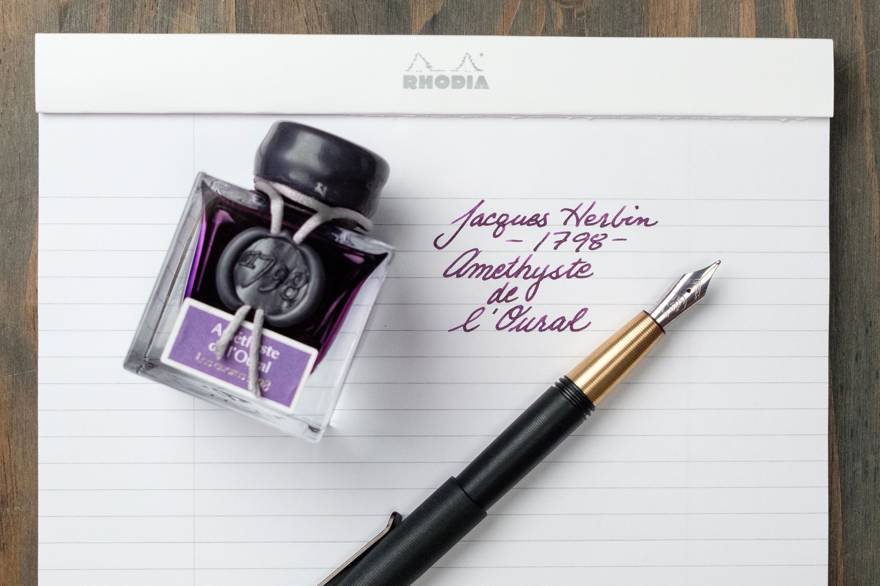 Jacques Herbin 1798 Amethyste de l'Oural fountian pen ink writing sample