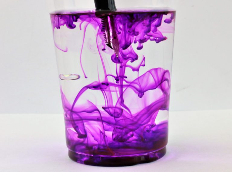 How to Clean a Piston Filler Fountain Pen! Pen Chalet