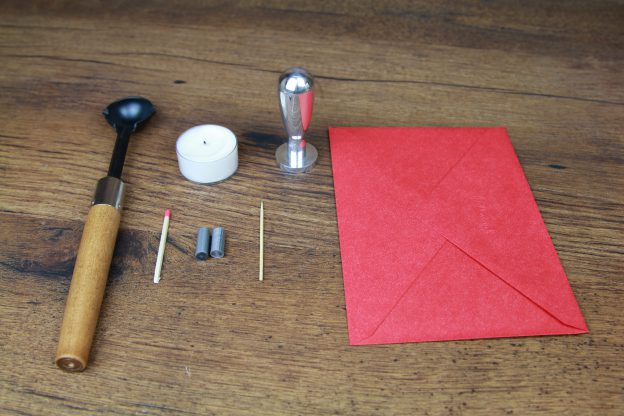 How To Step Up Your Holiday Cards