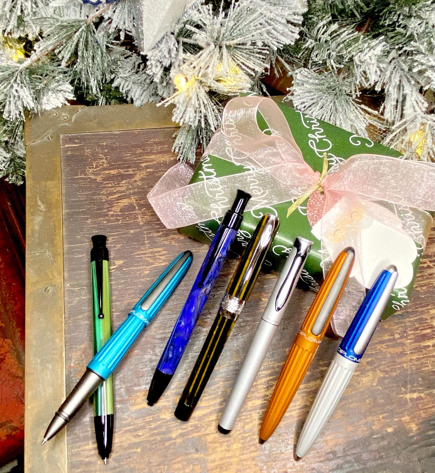 Top 5 Rollerball Pens 2020 Holiday Pen Gift Guide Pen Chalet