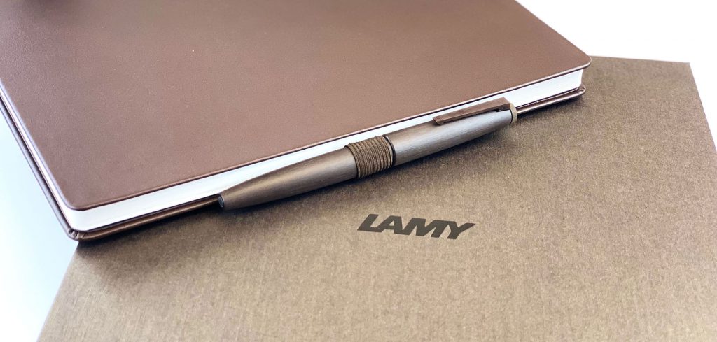 No. 1: Top 4 Mid-Priced fountain pens, Lamy 2000 fountain pen