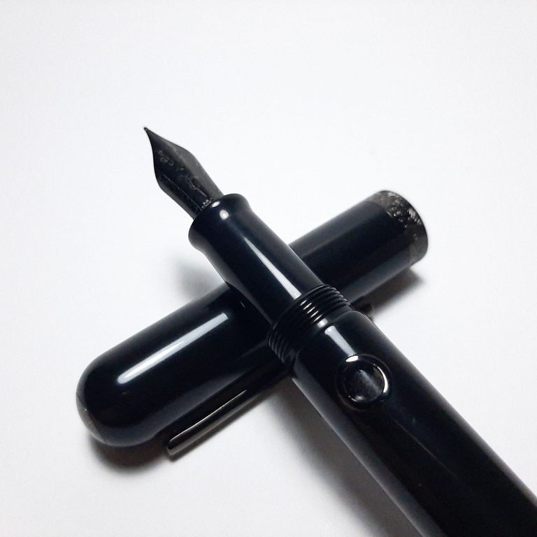 Nahvalur Nautilus Fountain Pen Review The Original Cephalopod Black