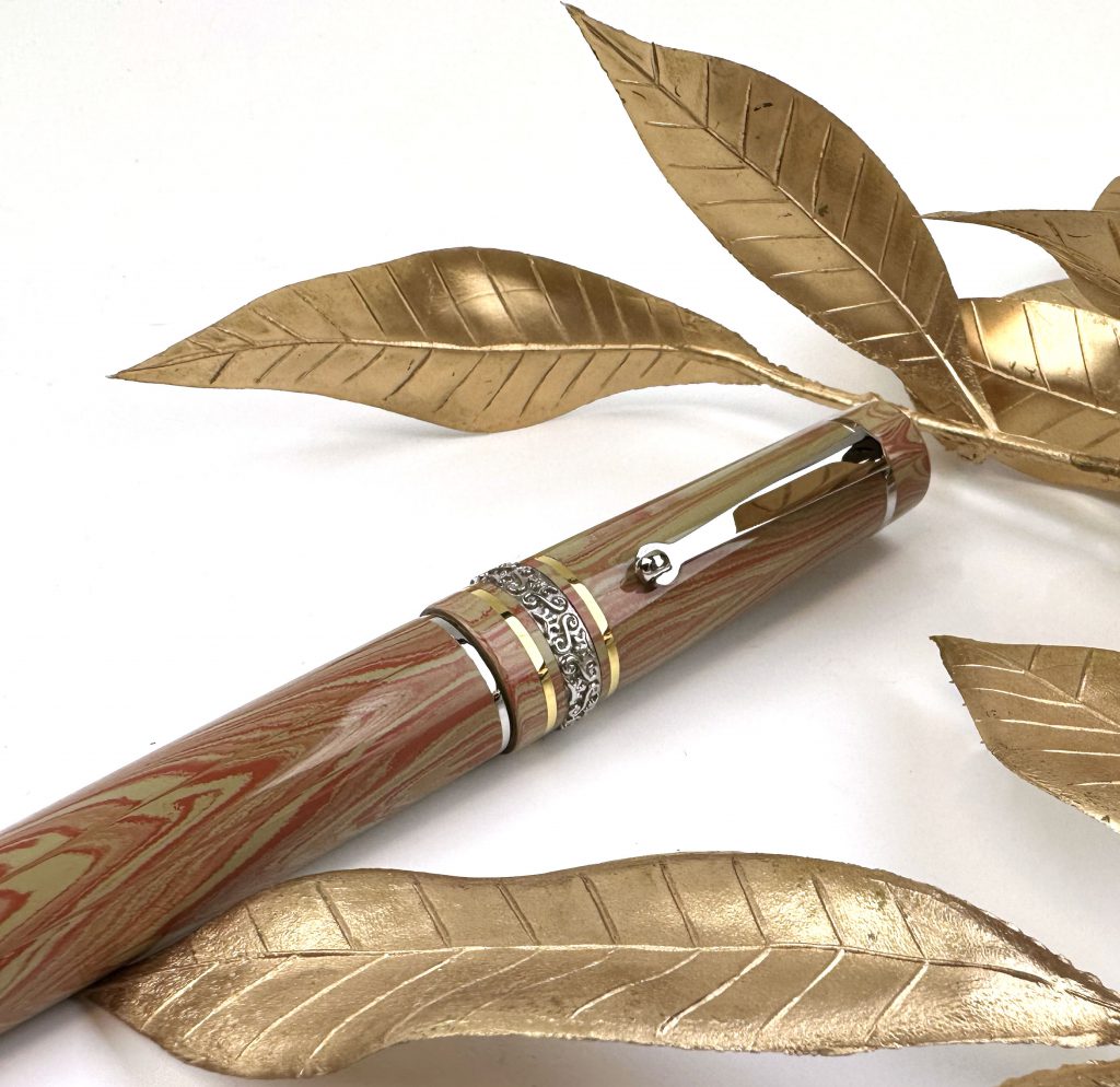 2022 holiday gift guide for pens and inks maiora limited edition creta signature fountain pen