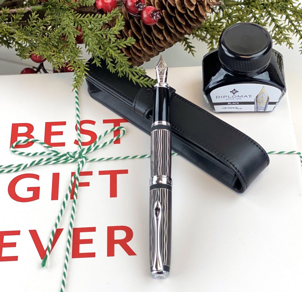 2022 holiday gift guide for pens and inks_diplomat excellence a+ fountain pen gift set