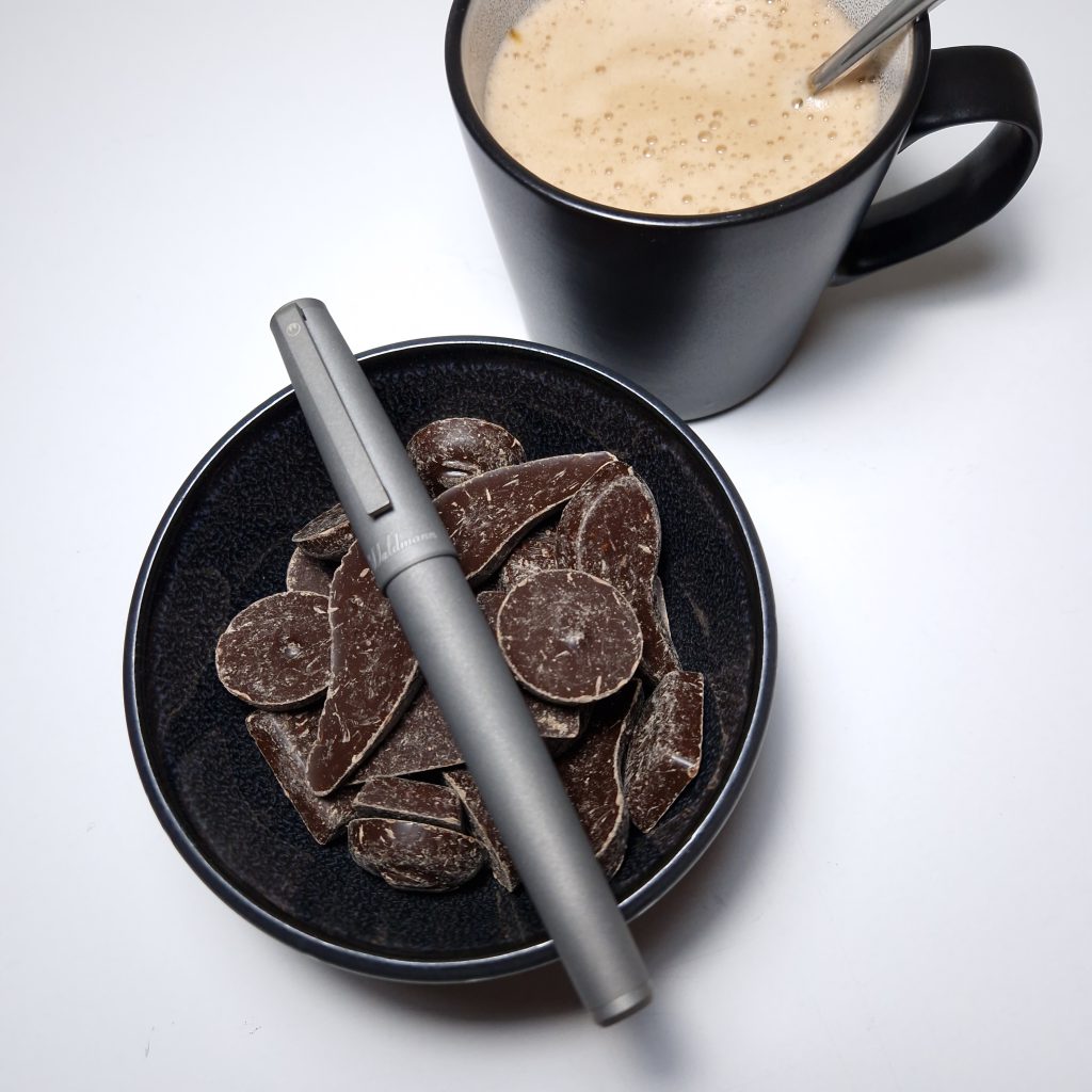 Waldmann Titan pen review, pen capped