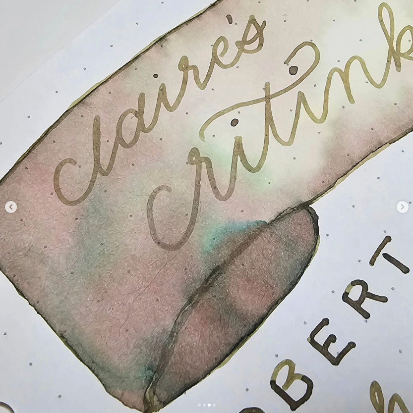 Robert Oster Earth ink is great for artists. // Credit: @claire.scribbleswithpens