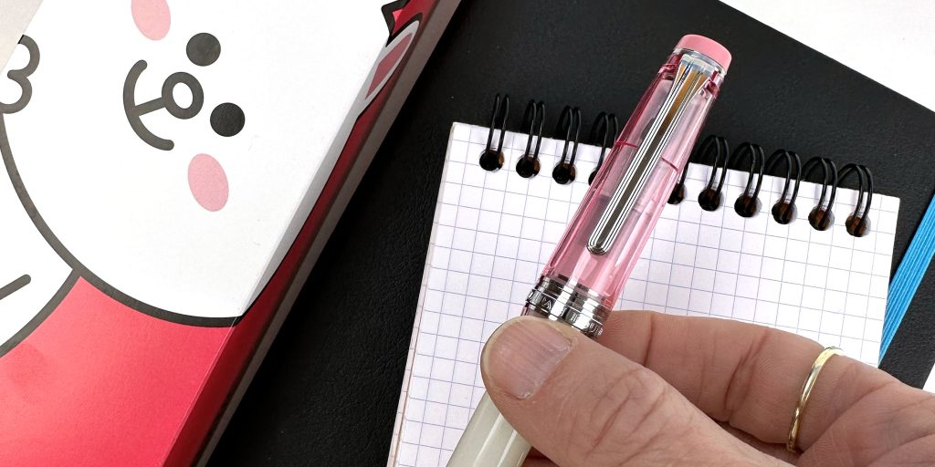 guide to paper sizes: pocket size notebooks are amongst the most popular notebooks on the market.