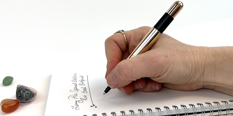 lamy_special_edition_rose_gold_pico_ballpoint_in_hand