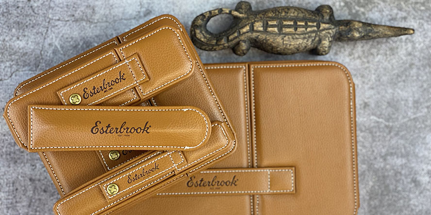 esterbrook_nook_triple_pen_case_and_others_closed
