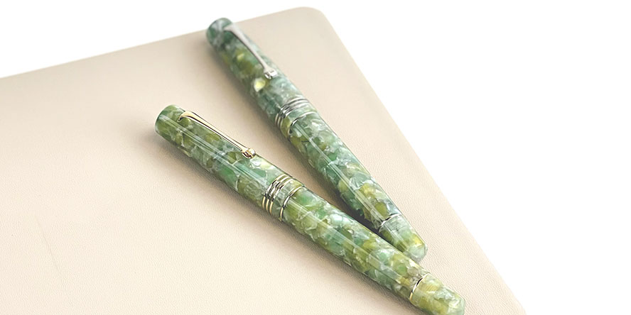 leonardo_officina_italiana_momento_zero_fountain_pen_jade_green_2_trims