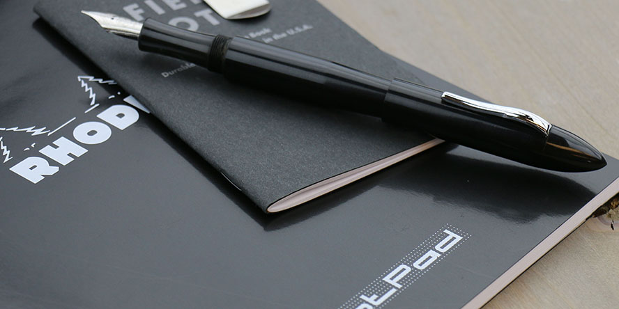ranga_model_9b_black_fountain_pen