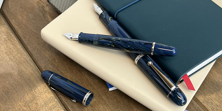 penlux_masterpiece_grande_starry_night_fountain_pens
