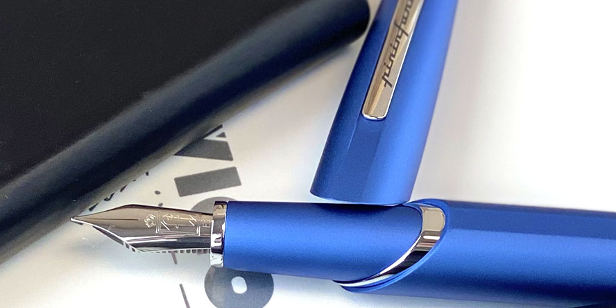 pininfarina_pf_two_fountain_pens_uncapped