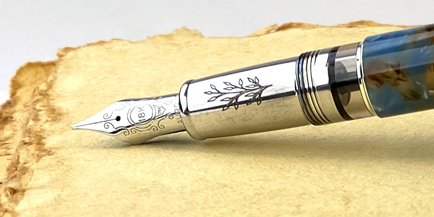 aurora_ambienti_tundra_fountain_pen_nib