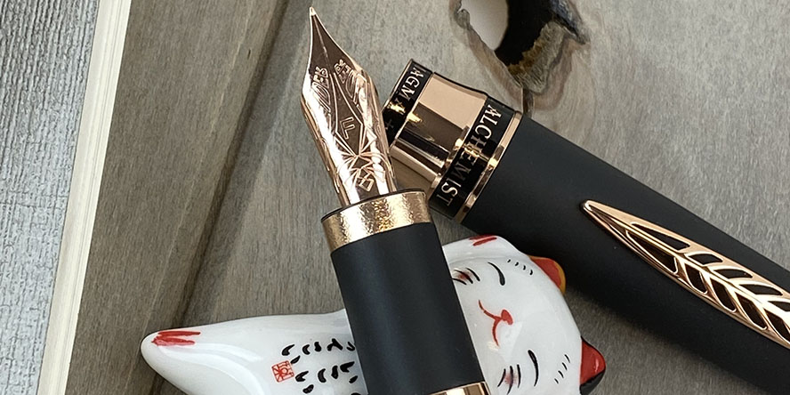 pineider_alchemist_stromboli_black_uncapped