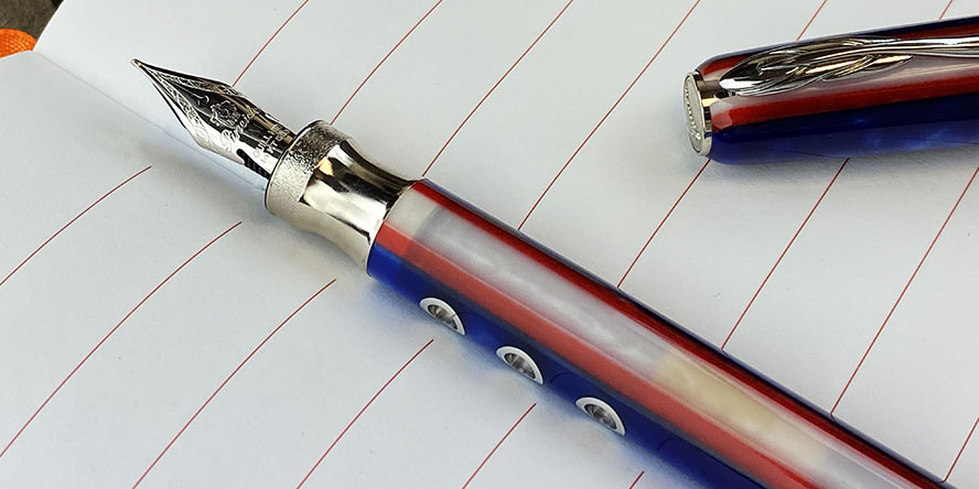 pineider_limited_edition_queen_mary_fountain_pens