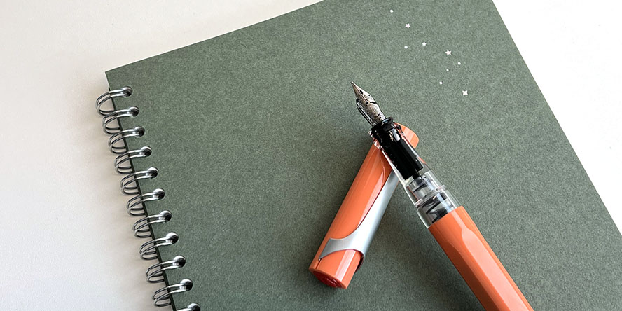 twsbi_swipe_salmon_fountain_pen