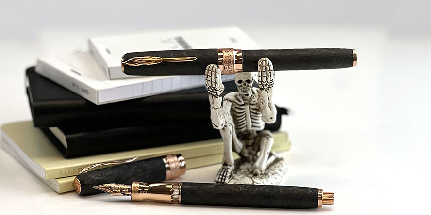 pineider_la_grande_bellezza_carbon_fiber_rose_gold_fountain_pens