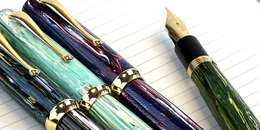 montegrappa_Ammiraglio_Limited_Edition_Fountain_Pen_one_uncapped