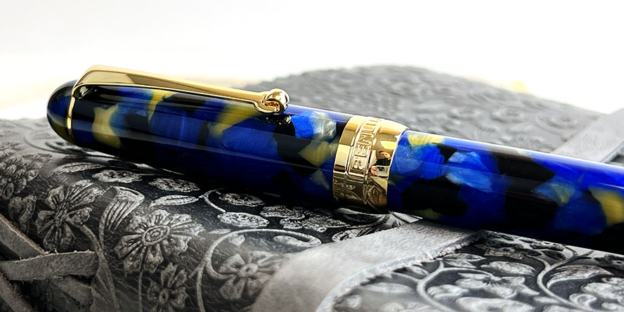 Penlux Masterpiece Delgado Fountain Pens penlux_masterpiece_delgado_betta_fountain_pen_cap