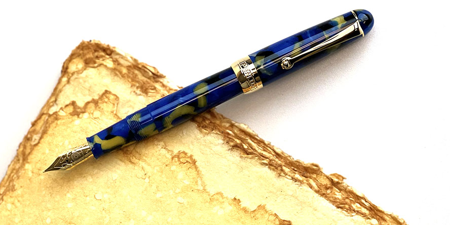 penlux_masterpiece_delgado_betta_fountain_pen_posted