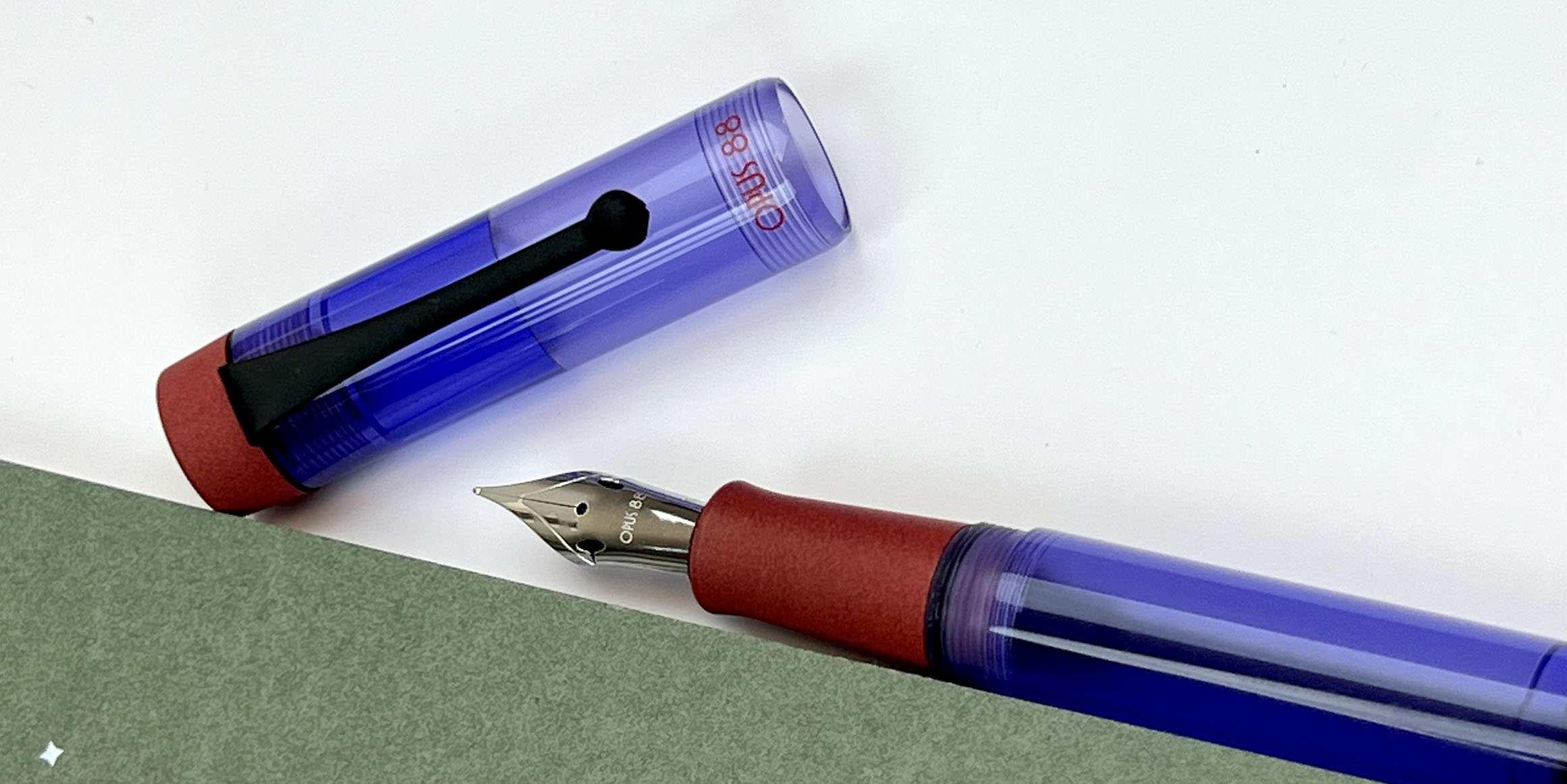 opus_88_koloro_demonstrator_2022_color_of_the_year_fountain_pen_cap_and_nib