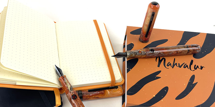 nahvalur_tiger_pen_of_the_year_nautilus_fountain_pens