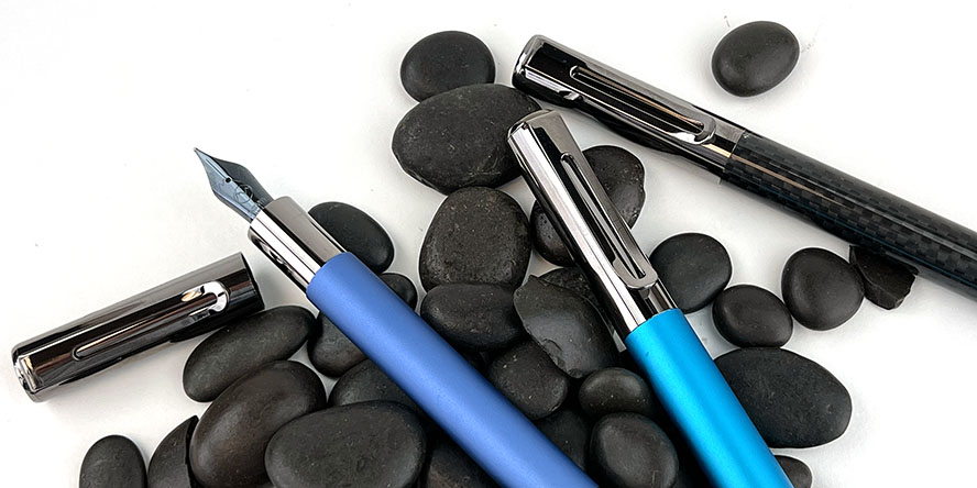 monteverde_ritma_fountain_pen_gift_set_blues_and_carbon_fountain_pen