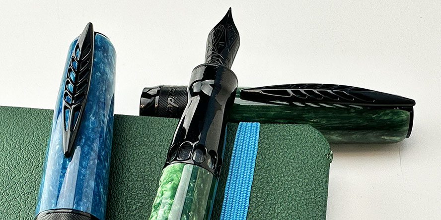 pineider_lgb_rocco_fountain_green_and_turquoise_pens_showing_nib