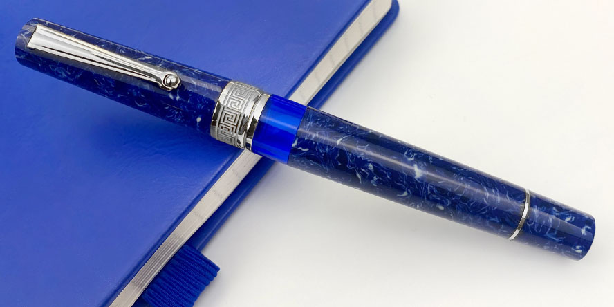 delta_lapis_blue_celluloid_le_188_fountain_pens_capped