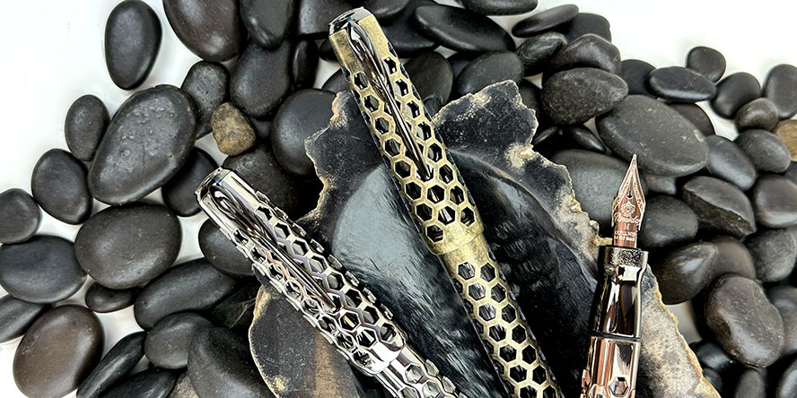 pineider_la_grande_bellezza_honeycomb_fountain_pens_aged_bronze_silver_and_rose_gold_with_black_trims