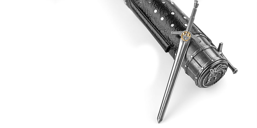 montegrappa_netflix_the_witcher_mutation_limited_edition_fountain_pens_letter_opener_and_finial