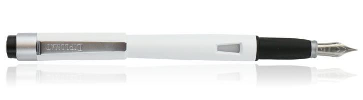 Diplomat Magnum Fountain Pens in White