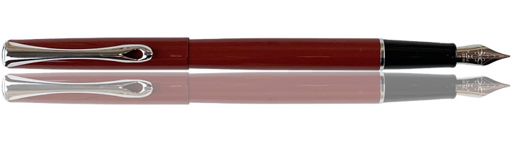 Dark Red Diplomat Traveller Fountain Pens