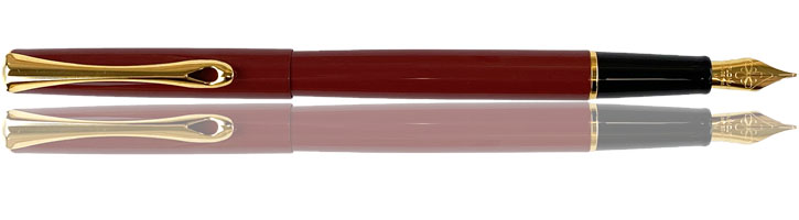Dark Red / Gold trim Diplomat Traveller Fountain Pens
