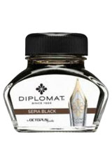 Red Diplomat 30 ml Fountain Pen Ink