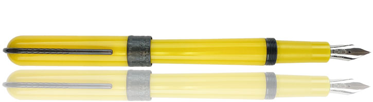 Pineider Metropolis Fountain Pens in Yellow