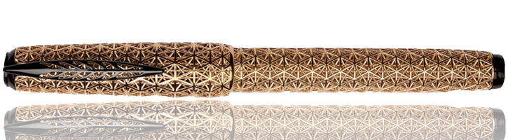 Pineider Psycho Fountain Pens in Yellow Gold